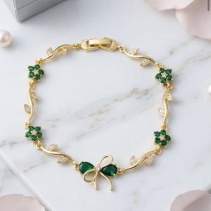 Alternative view of Tulip Braclet
